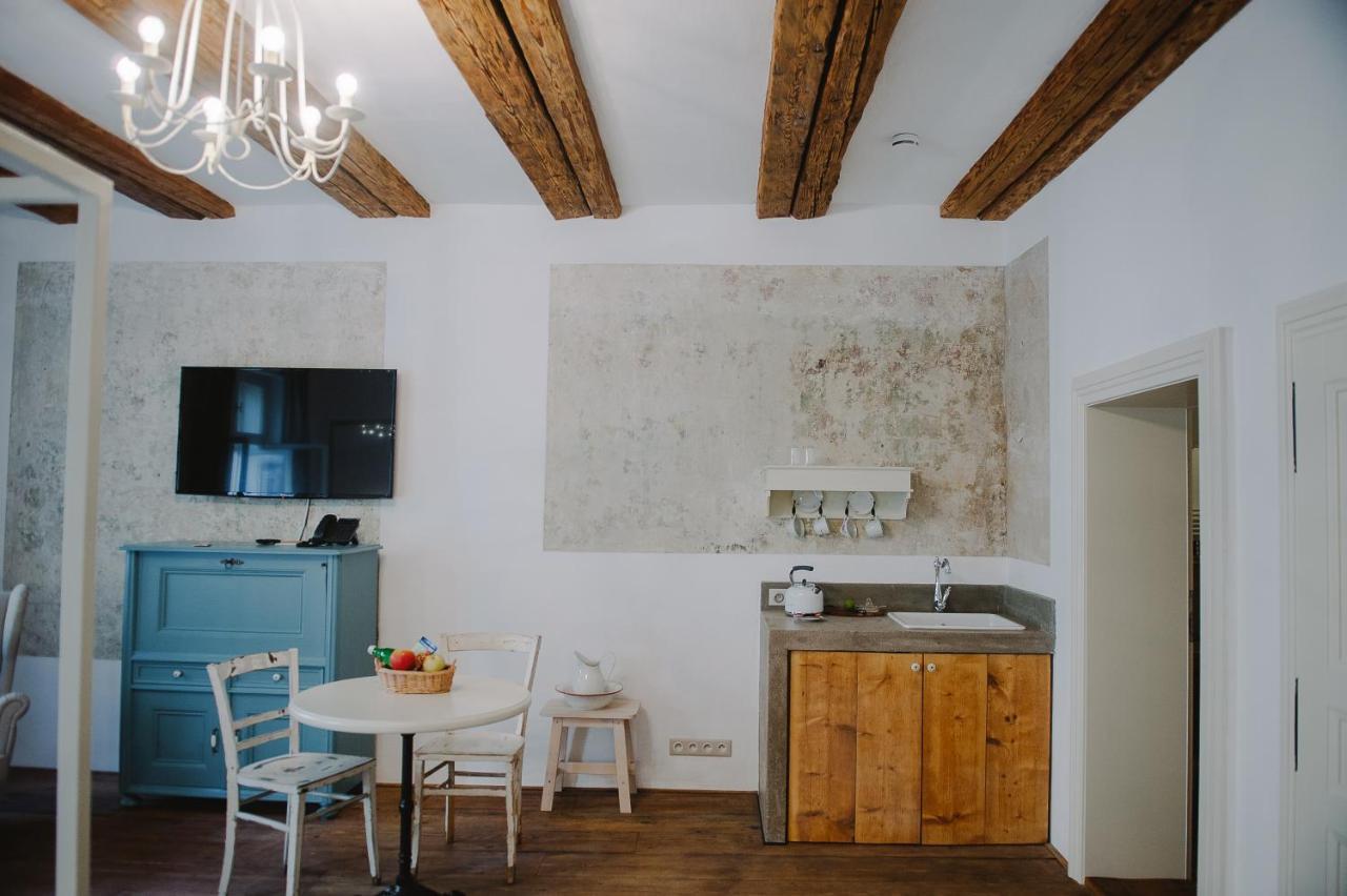 Miss Sophie'S Olomouc - Boutique Hotel Bagian luar foto